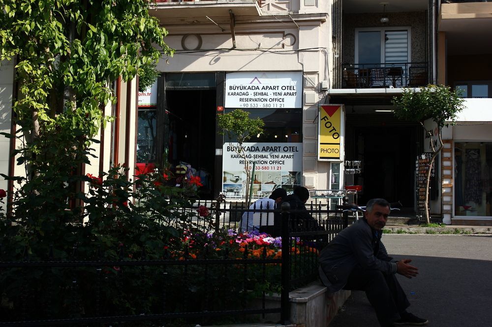 Yeni Apart Hotel Adalar Exterior foto