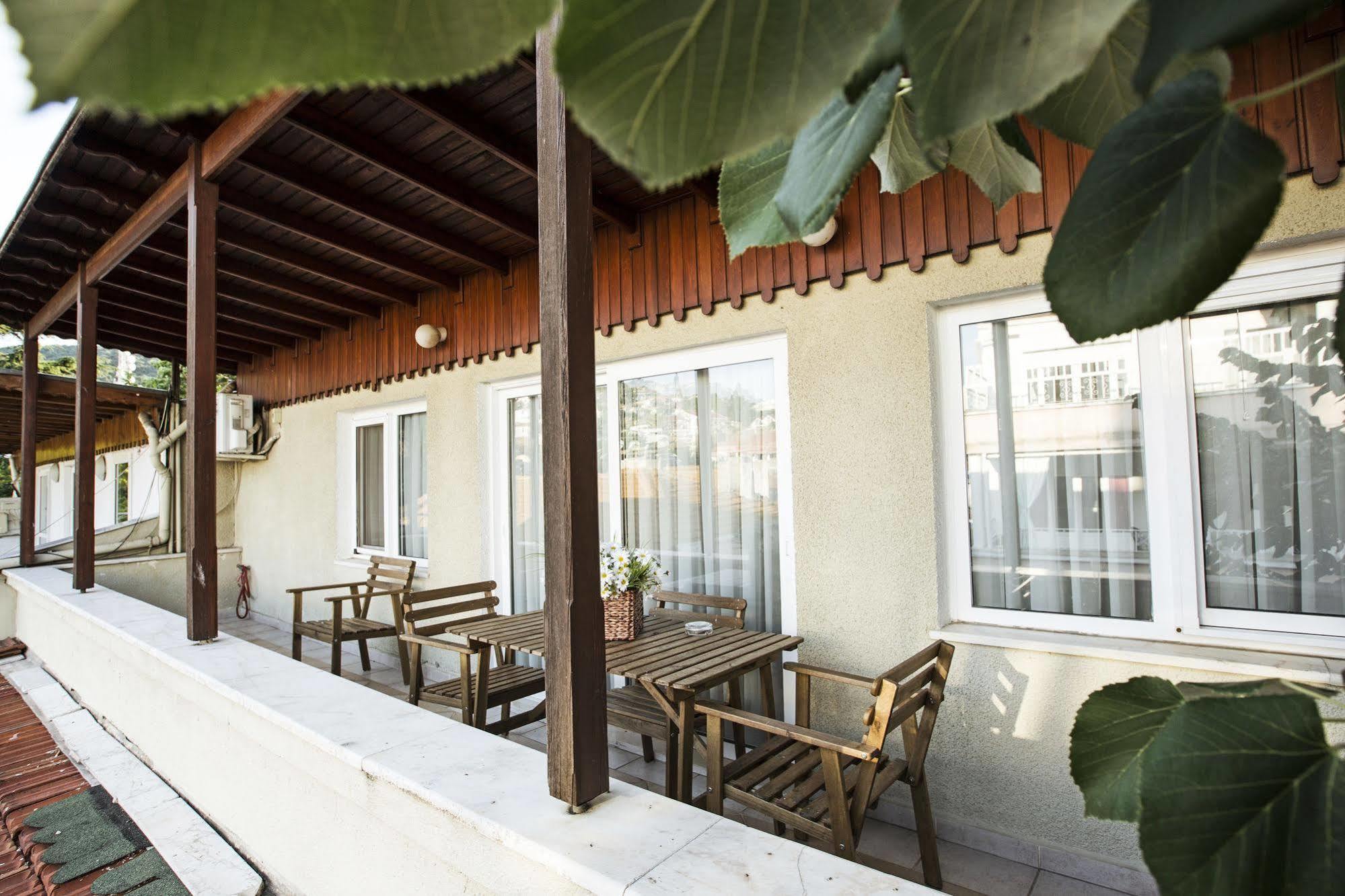 Yeni Apart Hotel Adalar Exterior foto